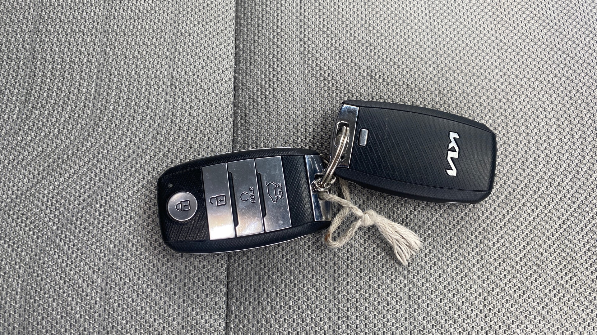 View 2022 Kia Sonet HTE Petrol Image 19 Used 2022 Kia Sonet HTE Petrol Image 19