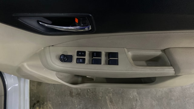 View Maruti Suzuki 1000 Image 37 Used Maruti Suzuki 1000 Image 37