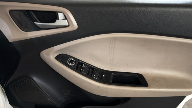 View Hyundai Elite i20 Image 33 Used Hyundai Elite i20 Image 33