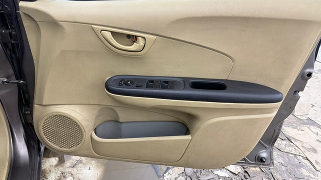 View Honda Brio Image 36 Used Honda Brio Image 36