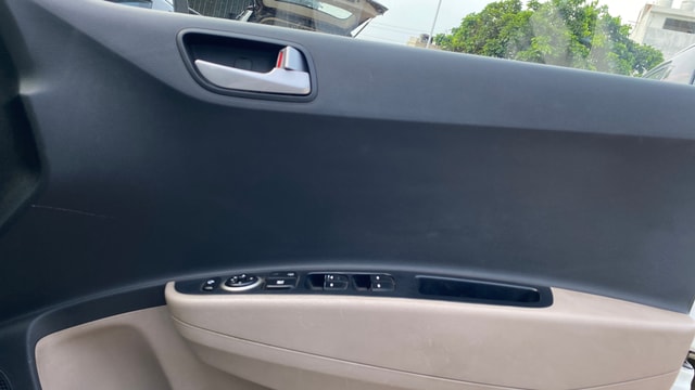 View Hyundai Grand i10 Image 33 Used Hyundai Grand i10 Image 33