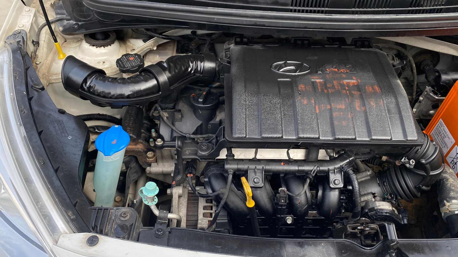 View 2017 Hyundai Grand i10 1.2 Asta Petrol Image 4 Used 2017 Hyundai Grand i10 1.2 Asta Petrol Image 4