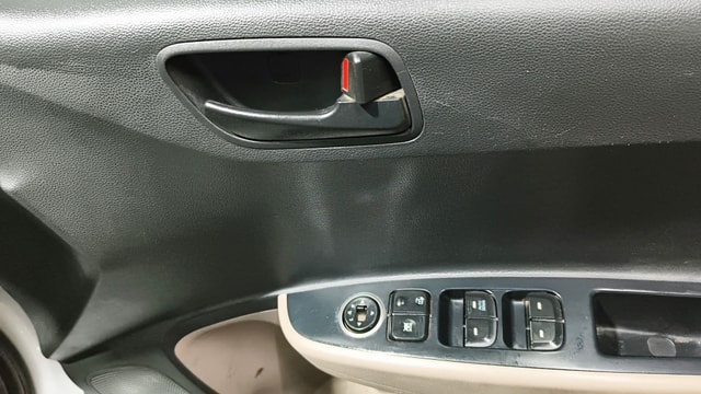 View Hyundai Grand i10 Image 34 Used Hyundai Grand i10 Image 34