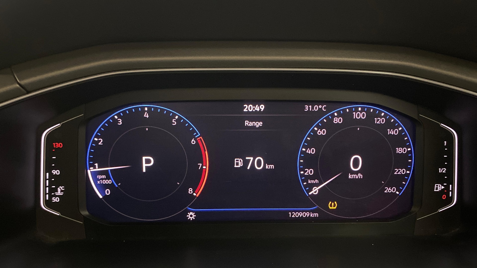 View 2021 Volkswagen T-Roc 1.5 TSI Image 35 Used 2021 Volkswagen T-Roc 1.5 TSI Image 35