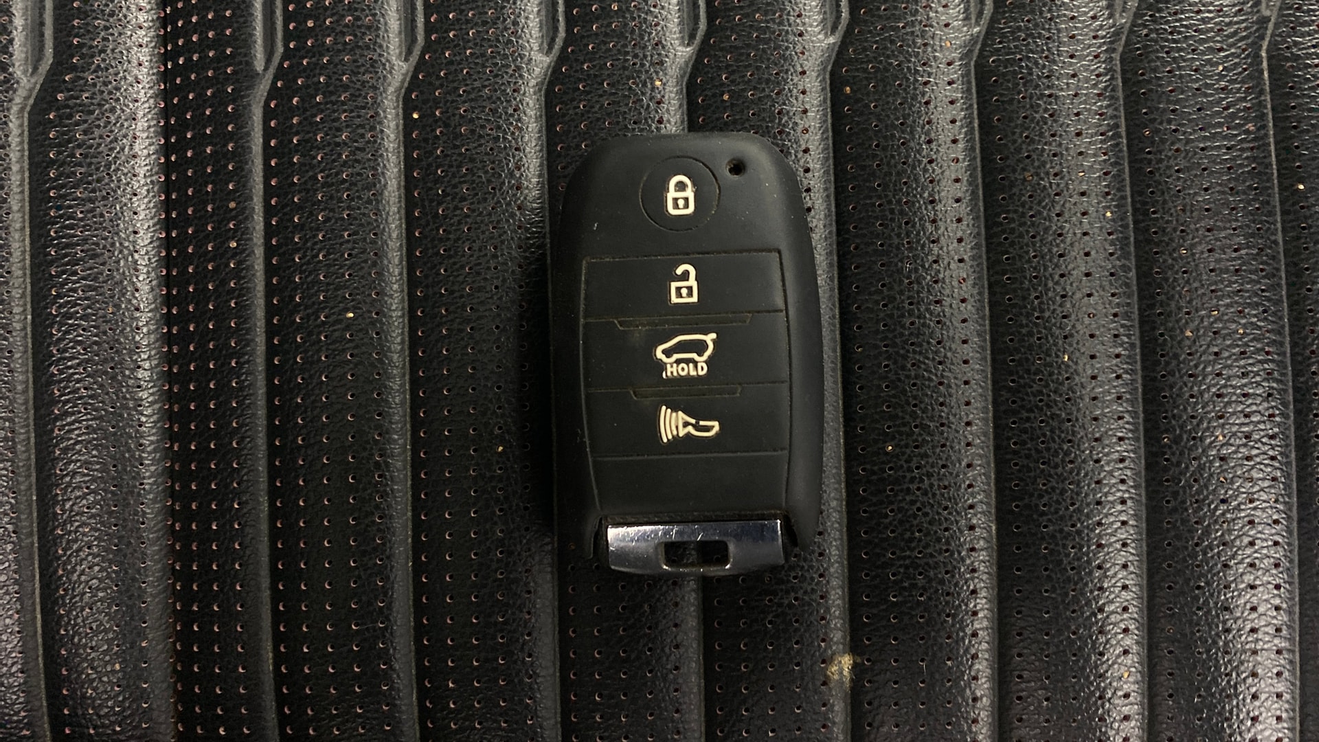 View 2020 Kia Sonet GTX Plus iMT Petrol Image 19 Used 2020 Kia Sonet GTX Plus iMT Petrol Image 19