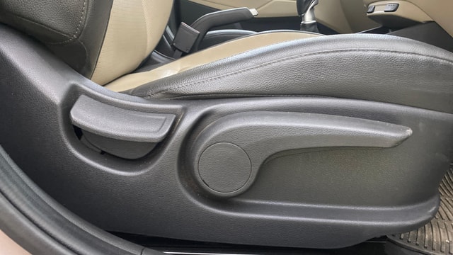 View Hyundai Verna Image 19 Used Hyundai Verna Image 19