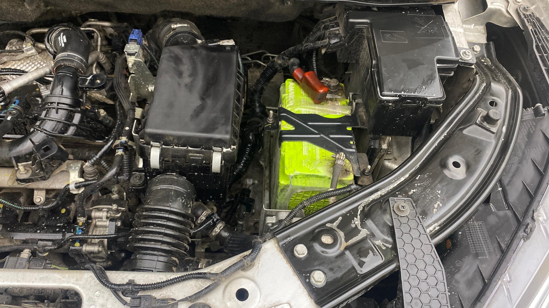 View 2021 Nissan Magnite Turbo XV Premium CVT Image 13 Used 2021 Nissan Magnite Turbo XV Premium CVT Image 13