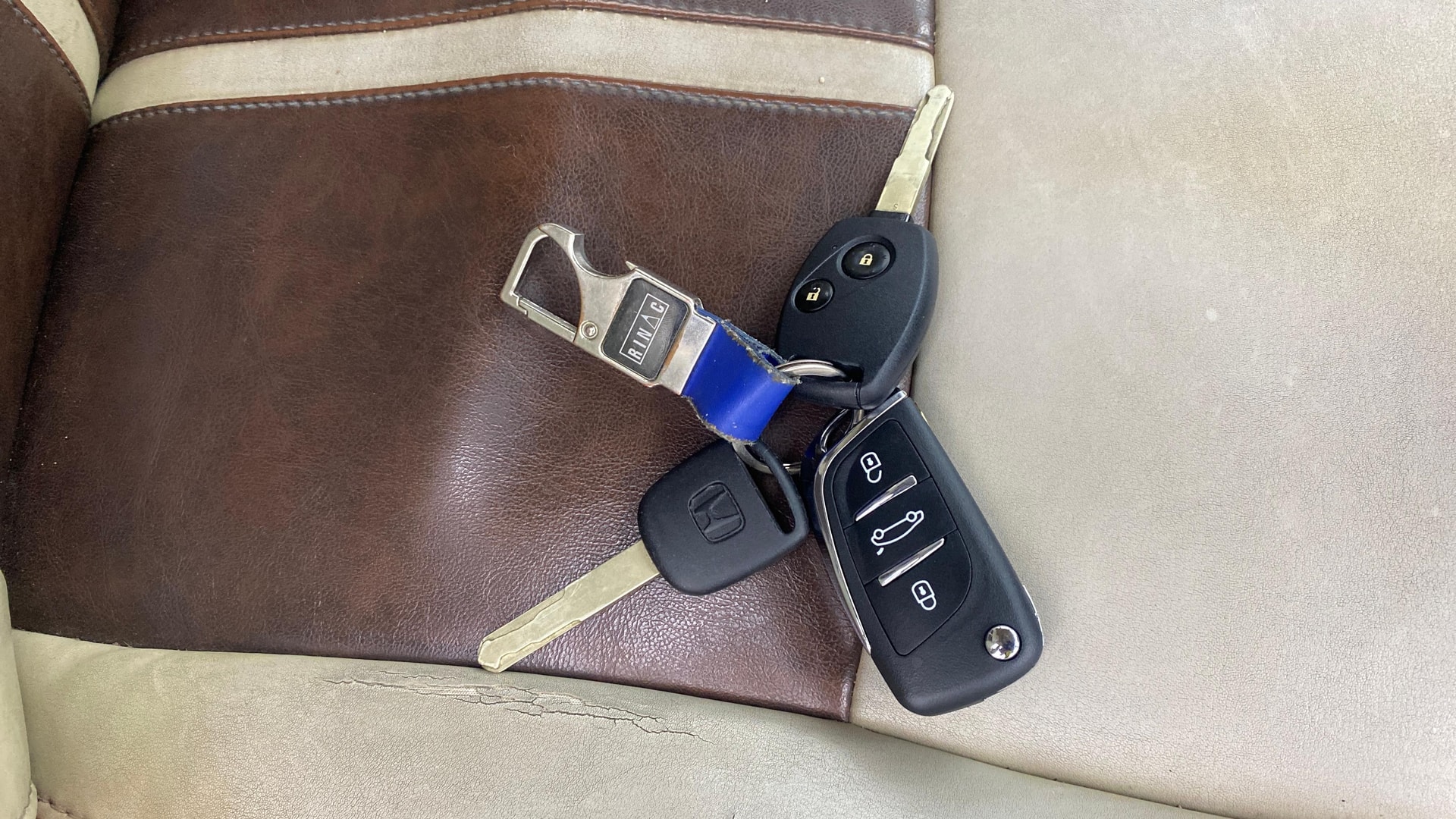 View 2013 Honda Brio S MT Petrol Image 26 Used 2013 Honda Brio S MT Petrol Image 26