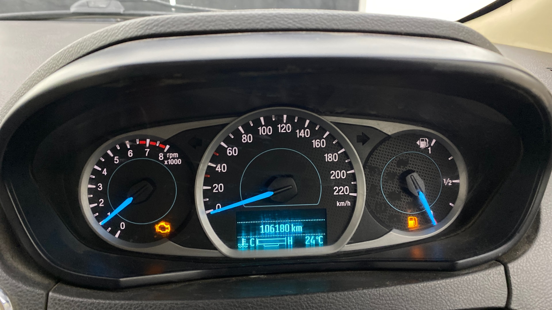 View 2019 Ford Figo Aspire 1.2P Ambiente MT BS IV Image 35 Used 2019 Ford Figo Aspire 1.2P Ambiente MT BS IV Image 35