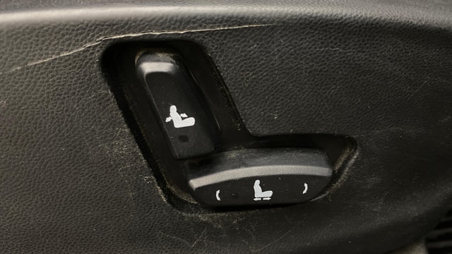 View MG Hector Image 10 Used MG Hector Image 10