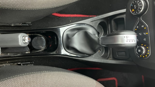 View Renault Duster Image 38 Used Renault Duster Image 38