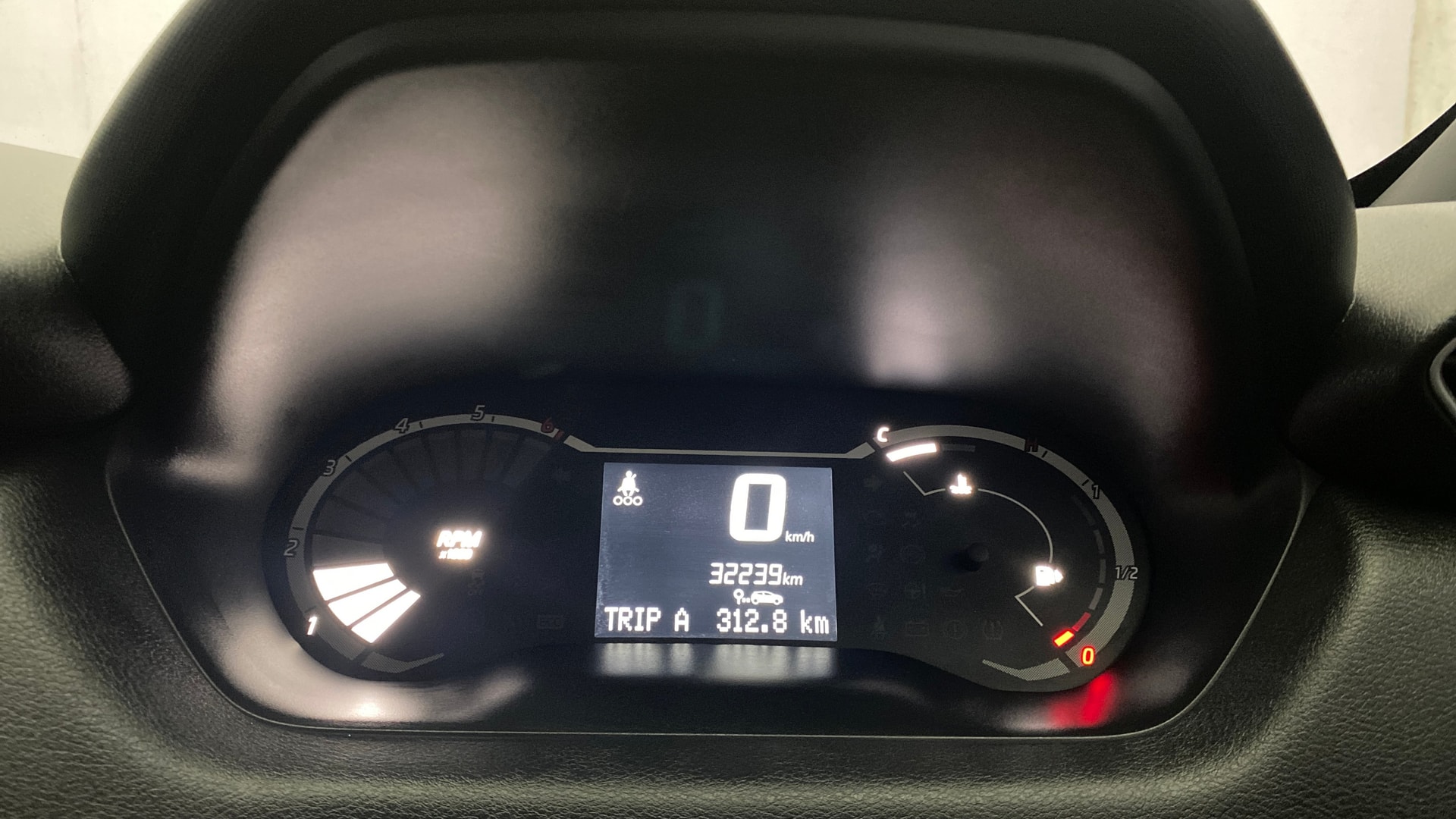 Used 2025 Nissan Magnite Used 2025 Nissan Magnite
