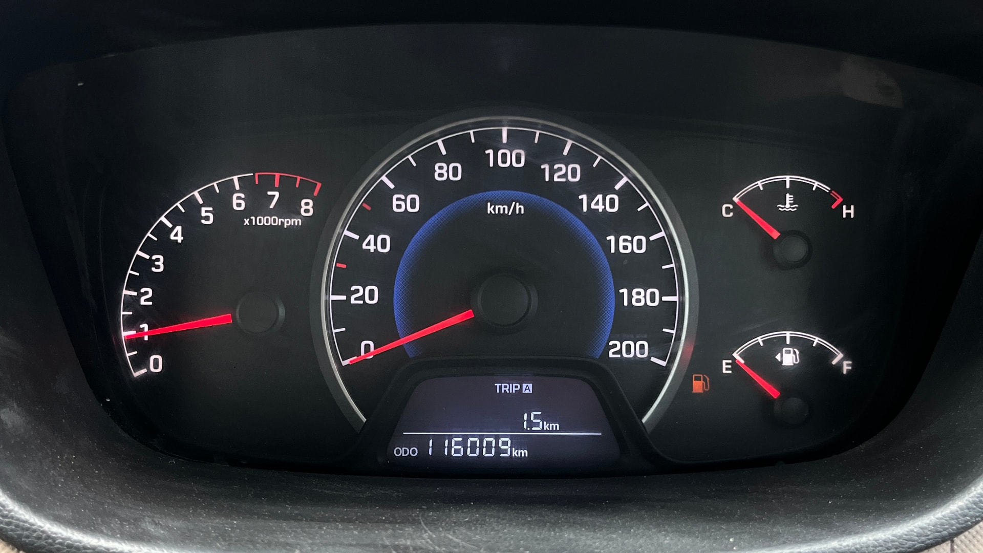 View 2015 Hyundai Grand i10 Magna 1.2 Kappa VTVT Image 34 Used 2015 Hyundai Grand i10 Magna 1.2 Kappa VTVT Image 34