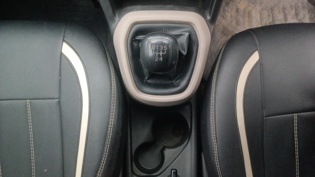 View Hyundai Grand i10 Image 38 Used Hyundai Grand i10 Image 38
