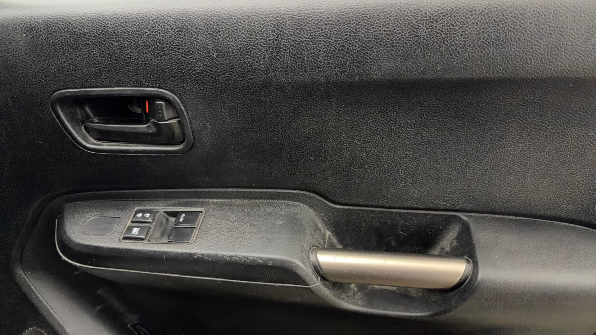 View 2019 Maruti Suzuki 1000 Base Variant Image 33 Used 2019 Maruti Suzuki 1000 Base Variant Image 33