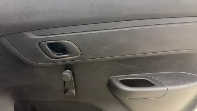 View Renault Kwid Image 32 Used Renault Kwid Image 32