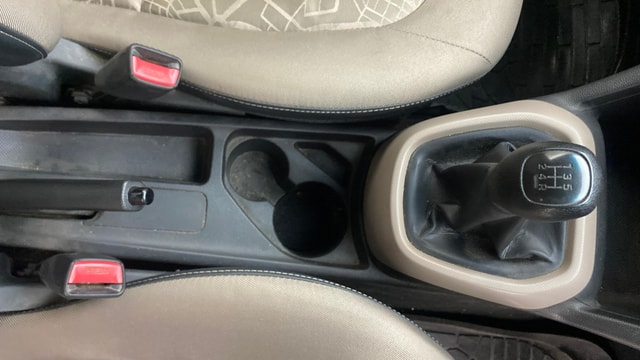 View Hyundai Xcent Image 37 Used Hyundai Xcent Image 37