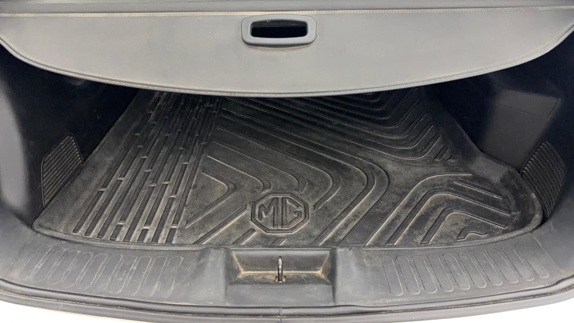 View 2019 MG Hector Sharp Hybrid BS IV Image 7 Used 2019 MG Hector Sharp Hybrid BS IV Image 7