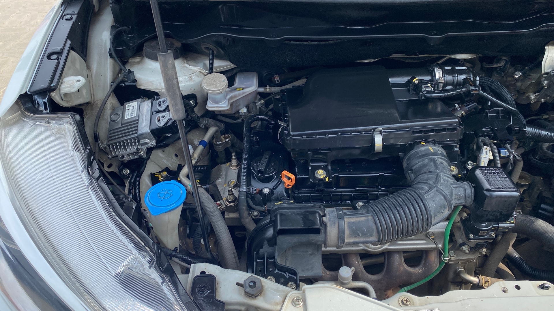 View 2025 Maruti Suzuki 1000 Base Variant Image 3 Used 2025 Maruti Suzuki 1000 Base Variant Image 3