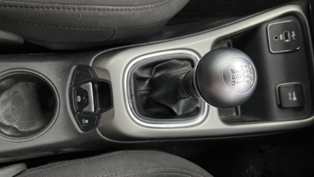 View Jeep Compass Image 38 Used Jeep Compass Image 38