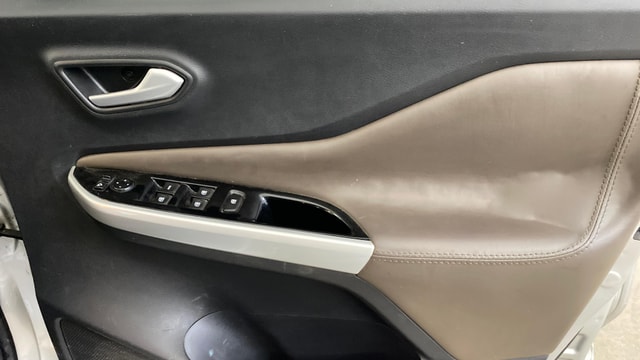 View Nissan Magnite Image 38 Used Nissan Magnite Image 38
