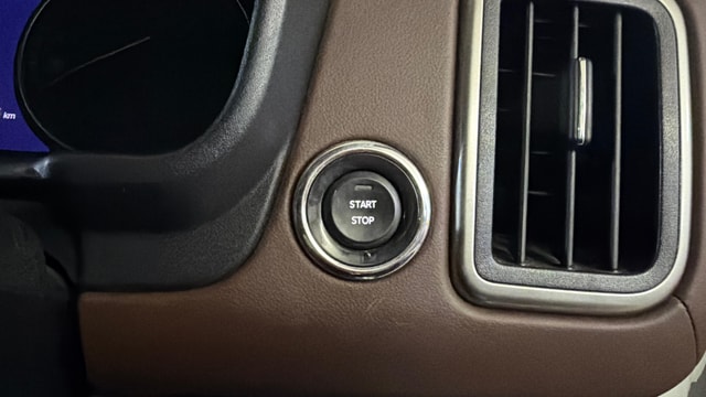 View Mahindra Scorpio-N Image 42 Used Mahindra Scorpio-N Image 42