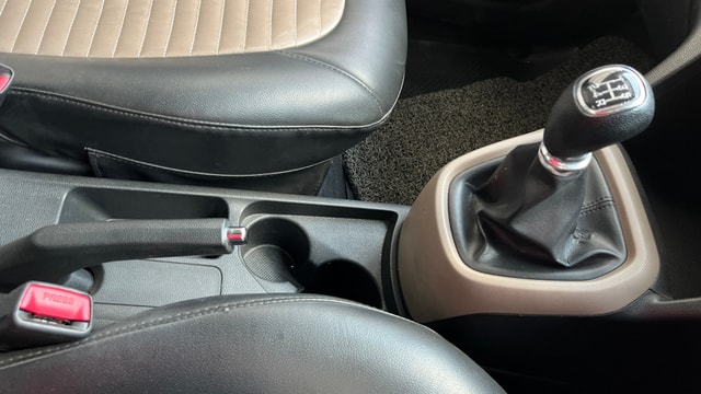 View Hyundai Grand i10 Image 37 Used Hyundai Grand i10 Image 37
