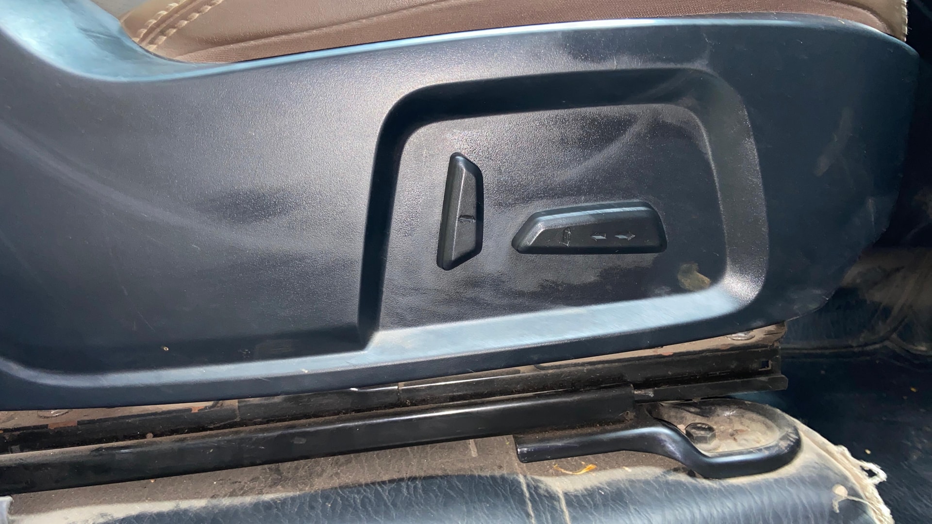 View 2021 Tata Harrier XE Image 11 Used 2021 Tata Harrier XE Image 11