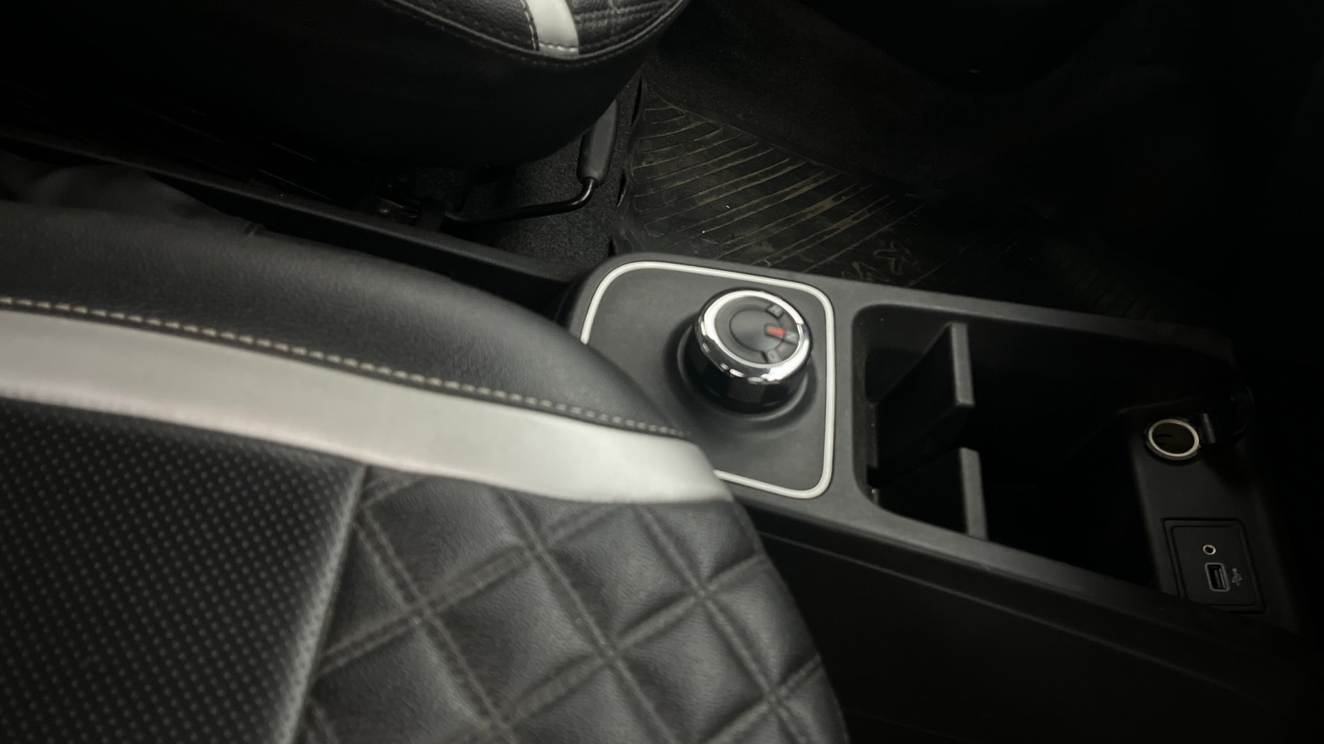 View 2022 Renault Kwid Climber (O) Easy-R Image 38 Used 2022 Renault Kwid Climber (O) Easy-R Image 38