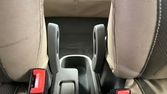 View Hyundai i10 Image 18 Used Hyundai i10 Image 18