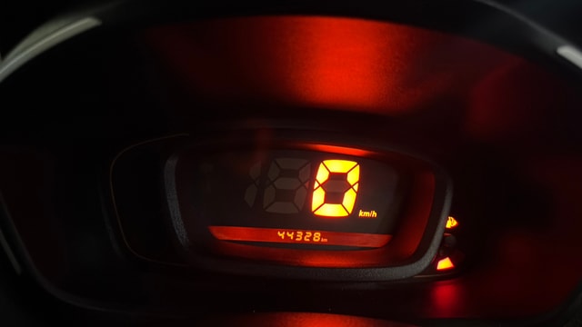 View Renault Kwid Image 19 Used Renault Kwid Image 19
