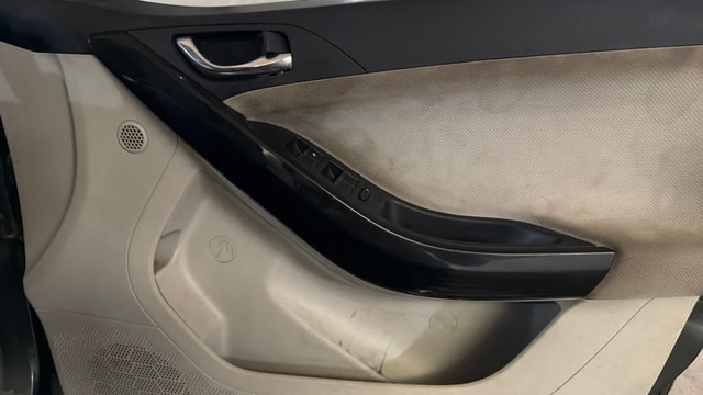View Tata Nexon Image 32 Used Tata Nexon Image 32
