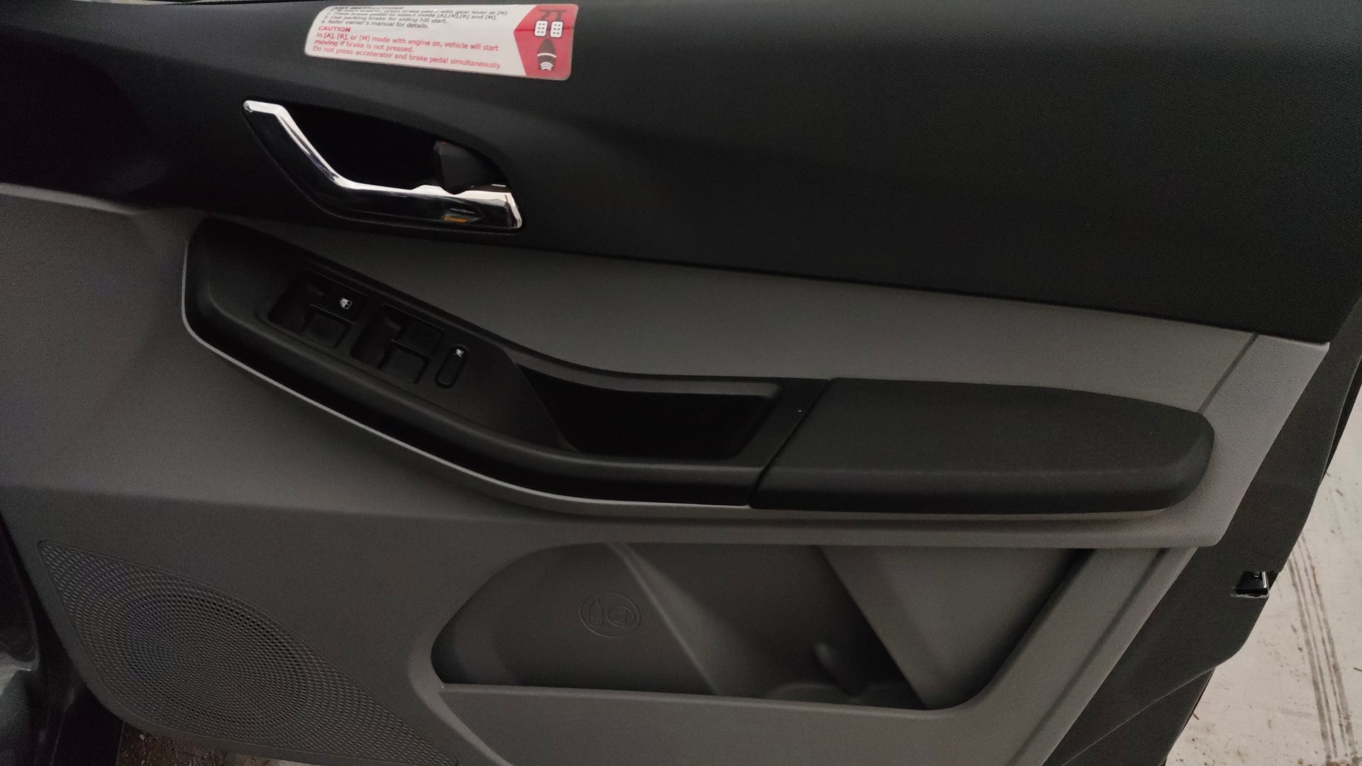 View 2021 Tata Tiago Revotorq XB Image 33 Used 2021 Tata Tiago Revotorq XB Image 33
