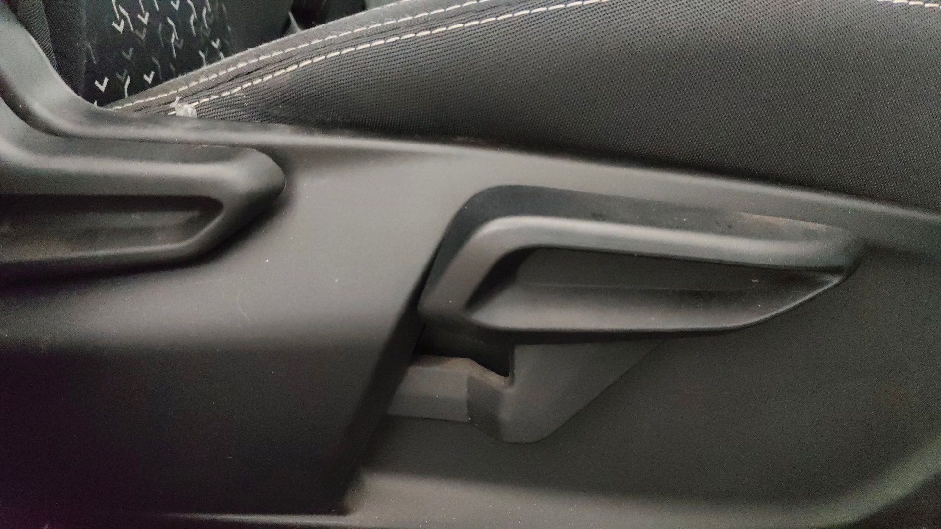 View 2021 Tata Tiago Revotorq XB Image 18 Used 2021 Tata Tiago Revotorq XB Image 18
