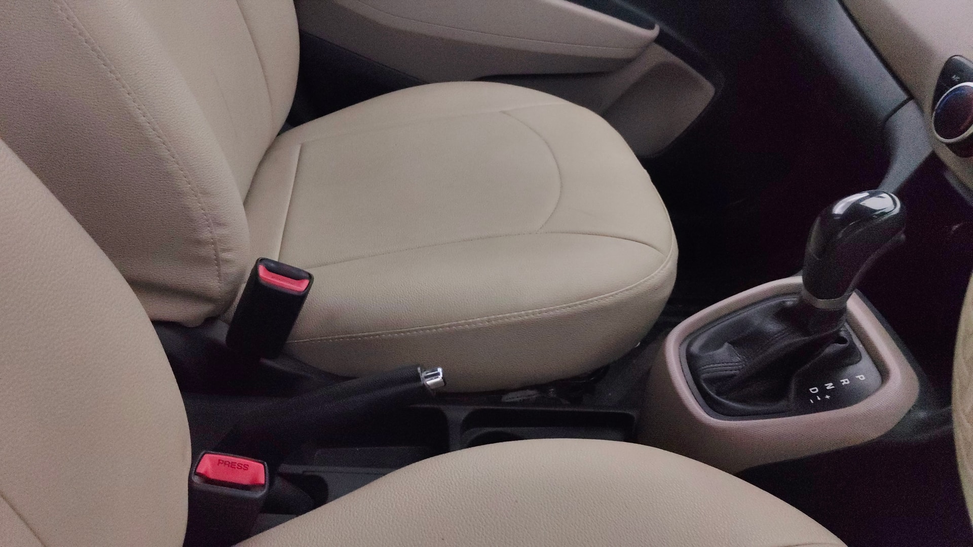 Used 2016 Hyundai Grand i10 Used 2016 Hyundai Grand i10