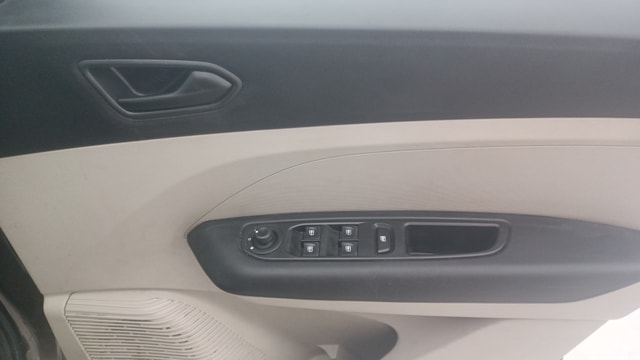 View Renault Triber Image 37 Used Renault Triber Image 37