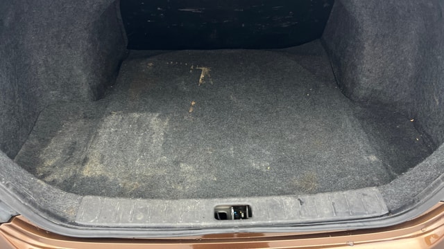 View Nissan Sunny Image 11 Used Nissan Sunny Image 11
