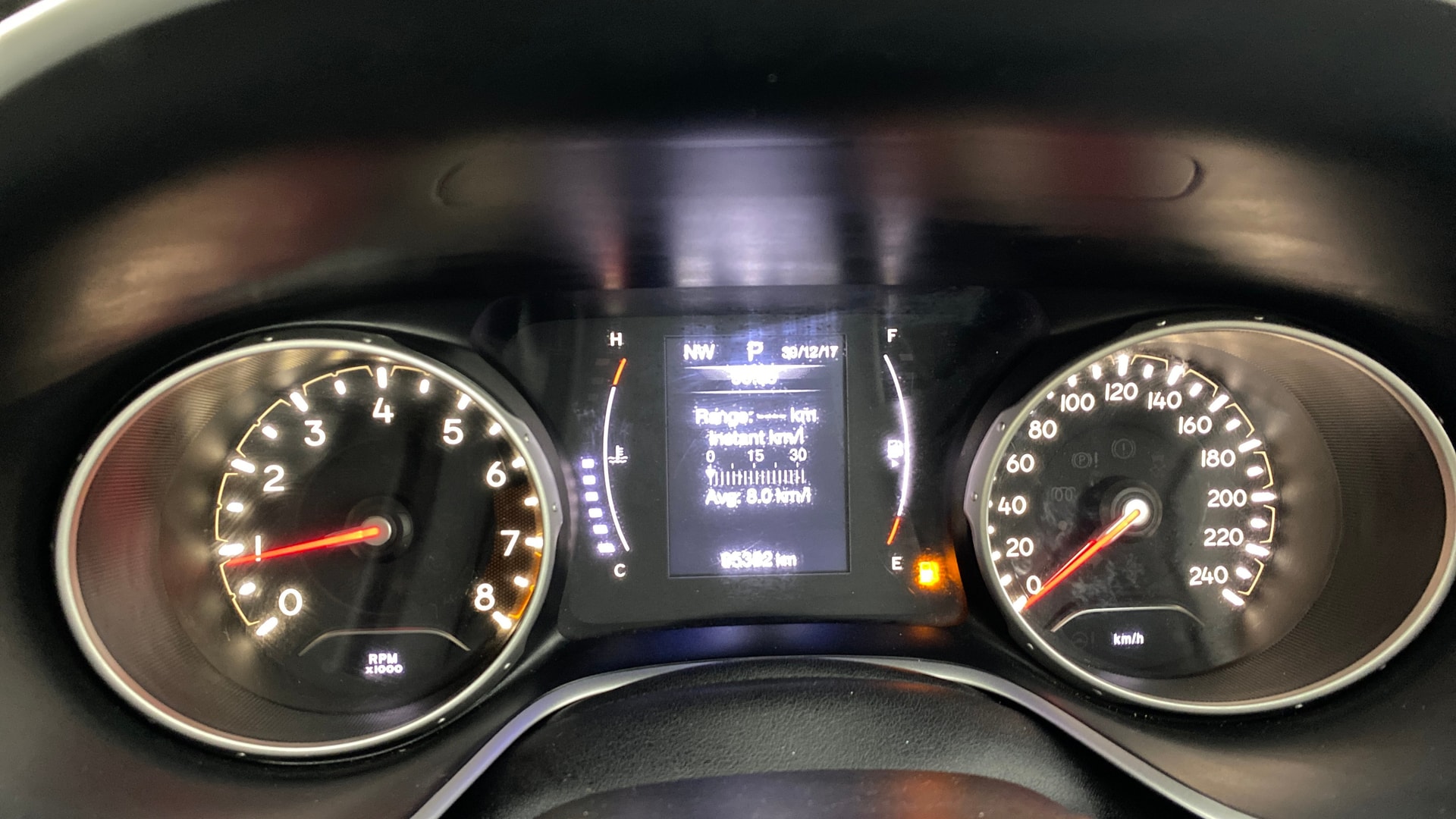View 2019 Jeep Compass Limited 1.4 Multi AIR Petrol DDCT AT BS IV Image 35 Used 2019 Jeep Compass Limited 1.4 Multi AIR Petrol DDCT AT BS IV Image 35