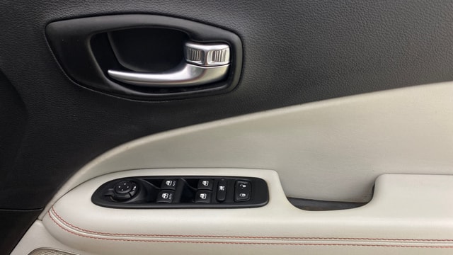 View Jeep Compass Image 33 Used Jeep Compass Image 33