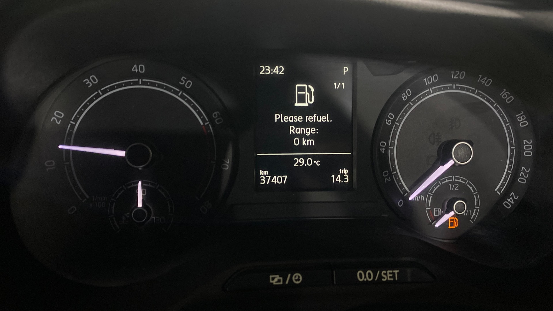 View 2022 Skoda Slavia Ambition 1.0 TSI AT Image 35 Used 2022 Skoda Slavia Ambition 1.0 TSI AT Image 35