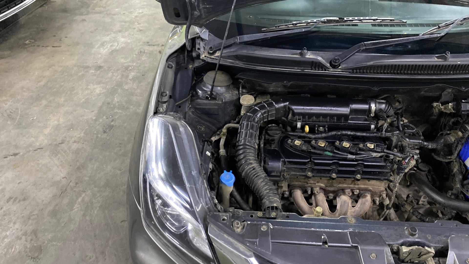 View 2019 Maruti Suzuki 1000 Base Variant Image 25 Used 2019 Maruti Suzuki 1000 Base Variant Image 25