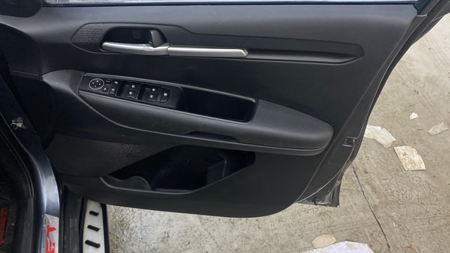 View Kia Sonet Image 34 Used Kia Sonet Image 34