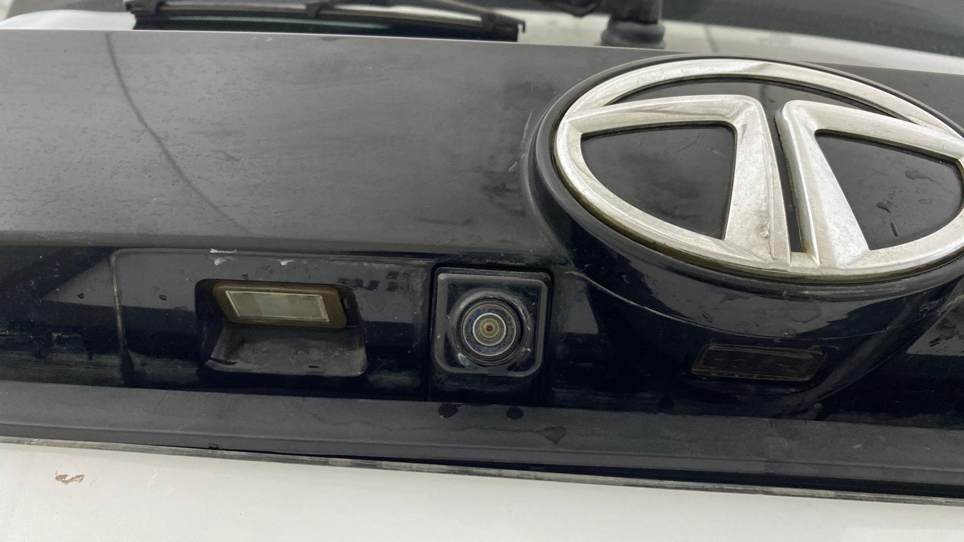 View 2021 Tata Safari XT Image 16 Used 2021 Tata Safari XT Image 16