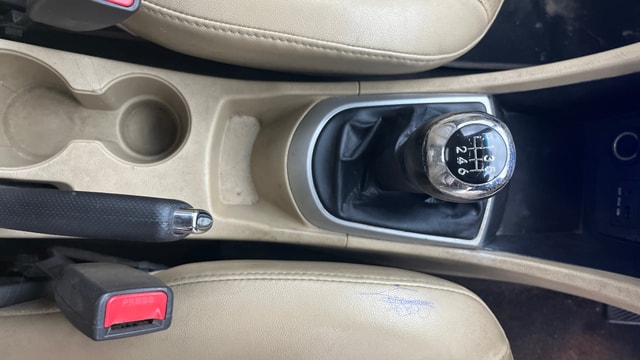 View Hyundai Fluidic Verna Image 39 Used Hyundai Fluidic Verna Image 39