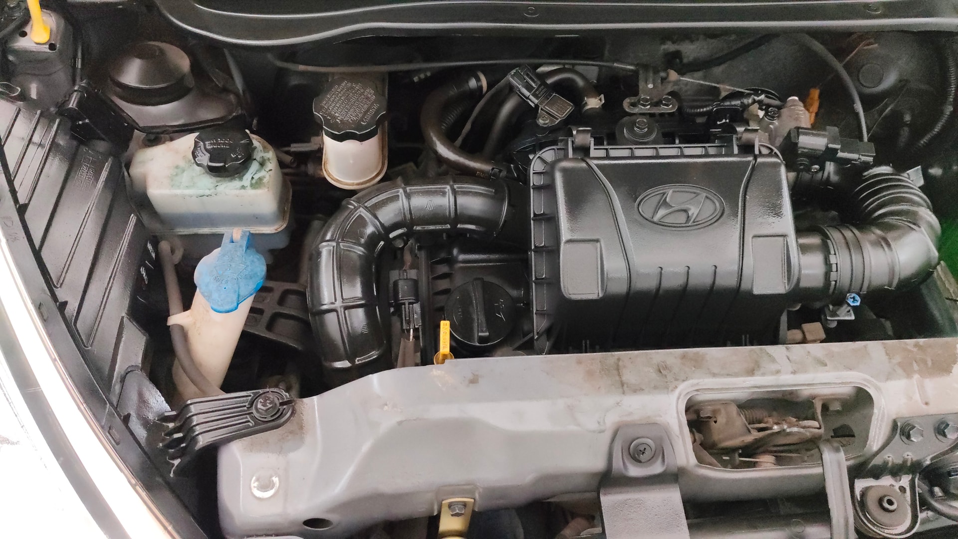View 2018 Hyundai EON Era Plus Image 3 Used 2018 Hyundai EON Era Plus Image 3