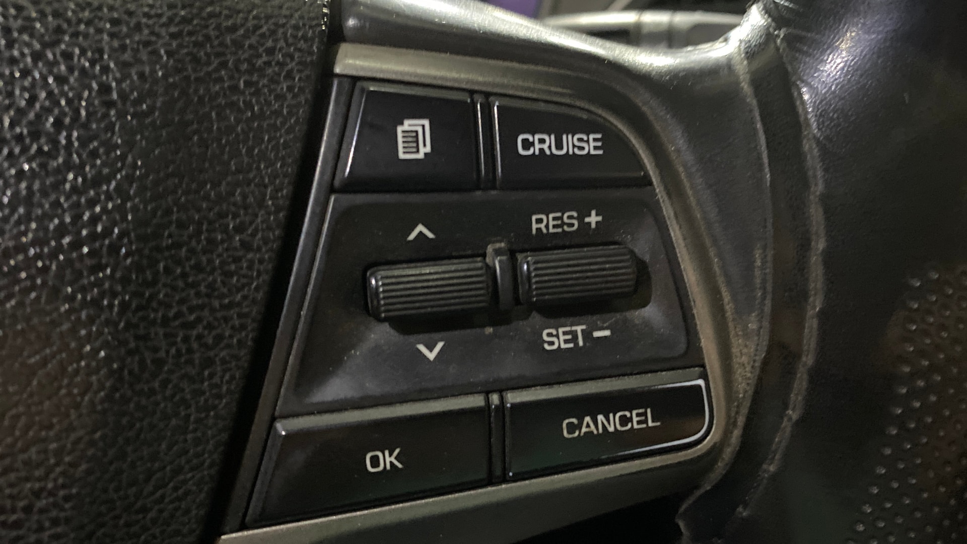 View 2018 Hyundai Verna 1.6 VTVT SX (O) Image 3 Used 2018 Hyundai Verna 1.6 VTVT SX (O) Image 3