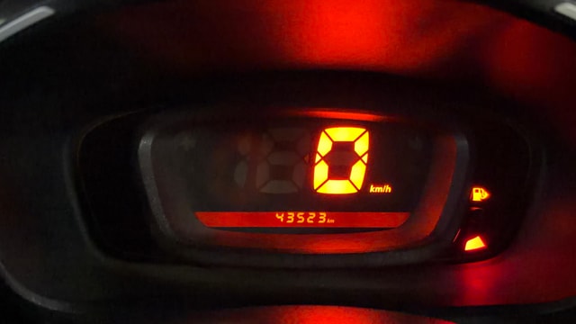 View Renault Kwid Image 33 Used Renault Kwid Image 33