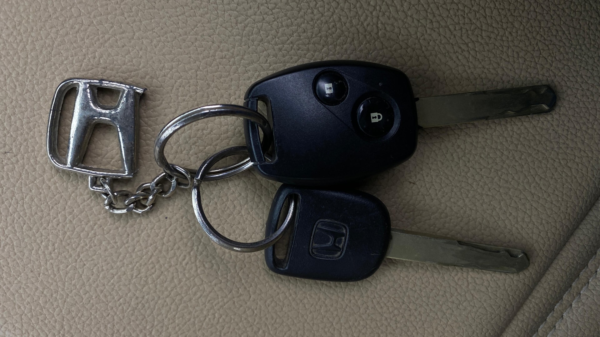 Used 2014 Honda Amaze Used 2014 Honda Amaze