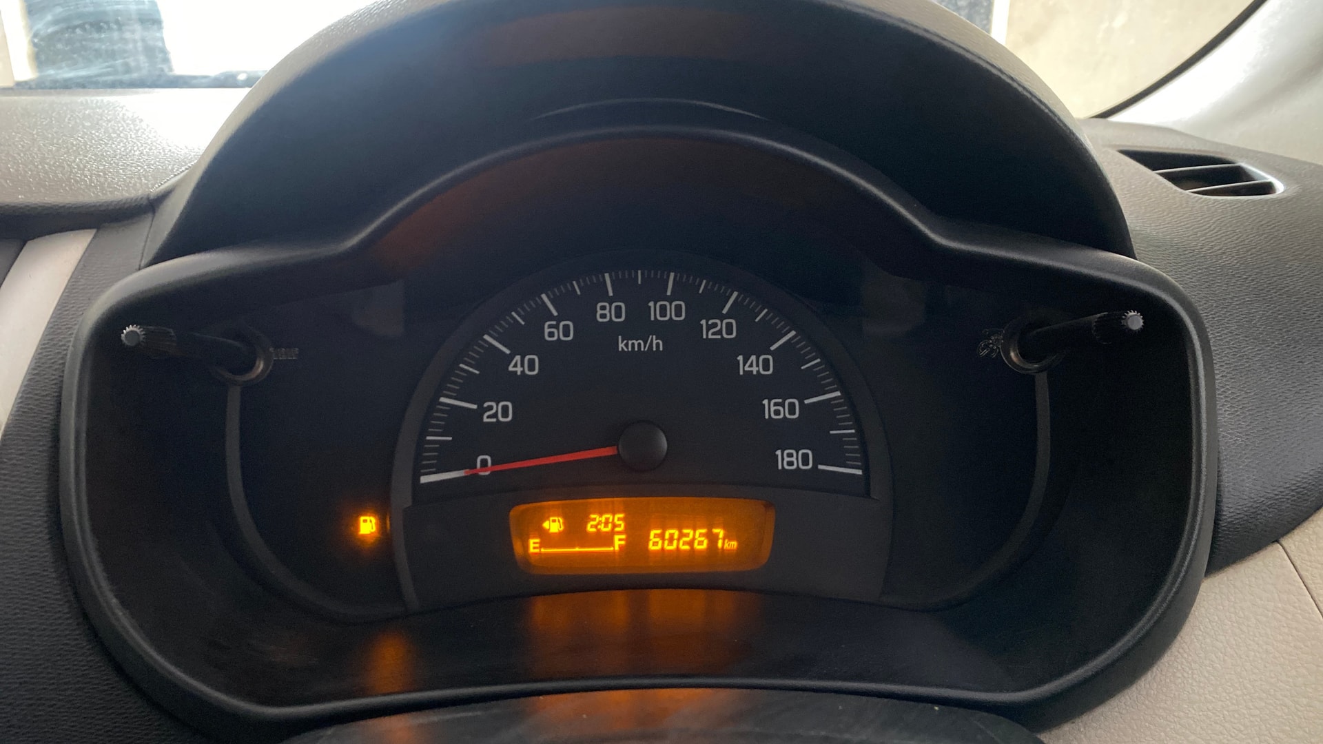 View 2019 Maruti Suzuki 1000 Base Variant Image 33 Used 2019 Maruti Suzuki 1000 Base Variant Image 33