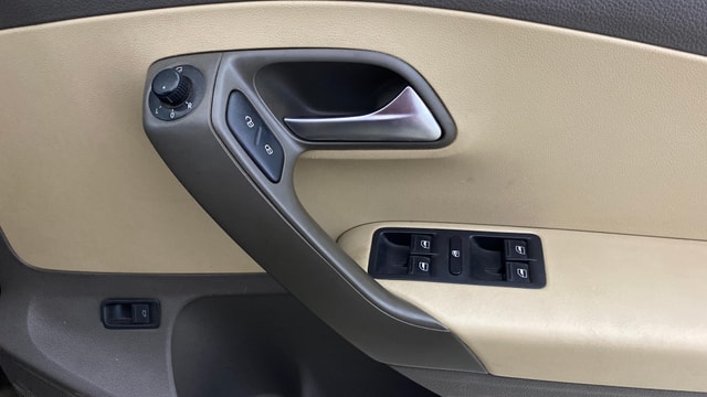 View Volkswagen Vento Image 33 Used Volkswagen Vento Image 33